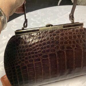 Vintage alligator bag amazing mirror n change purse too